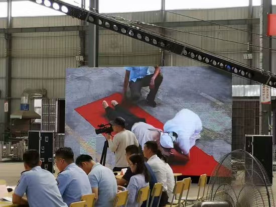 1761123039845574.jpg 1761123039845574.jpg